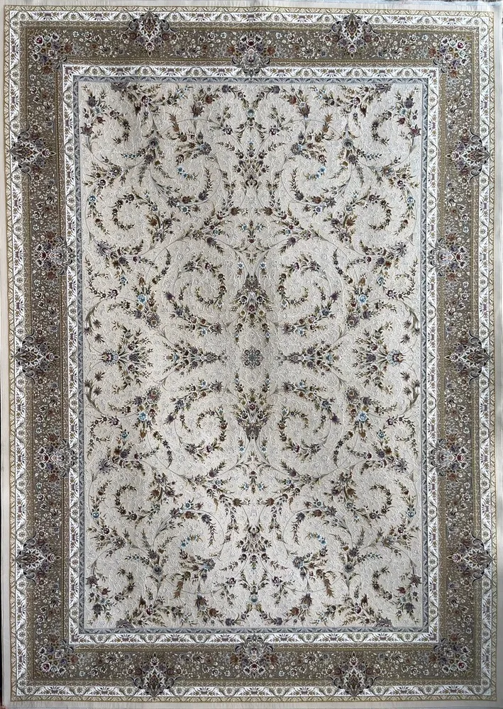 طرح لارا کرم حاشیه شکلاتی